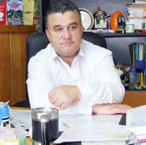 Primarul Bebe Ivan, com. Băbana AG, corupt total, când a simţit că-l vor audia procurorii DNA, a dat fuga la un spital din Timişoara, s-a prefăcut bolnav