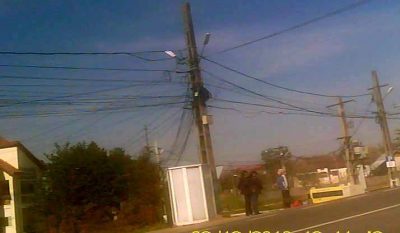 Contabila escroacă, Neacşu Elena, primăria Albota, cea din stânga, grăsana