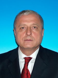 Ioan Adam, băiat de băiat care i-a înmânat alte sute de mii de euro Franciscăi