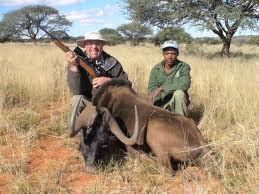 Ion Dumitru primar Albota la vanatoare in Africa