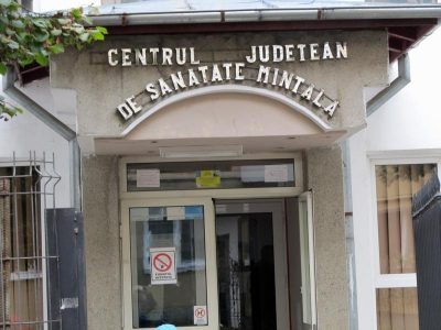 Intrarea din faţă a spitalului asasinelor